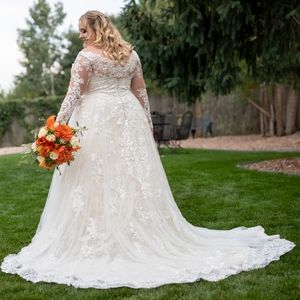 Wedding dress